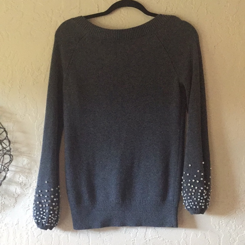 WHBM Sweater✨